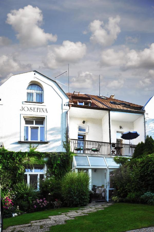 Vila Josefina Прага Екстериор снимка